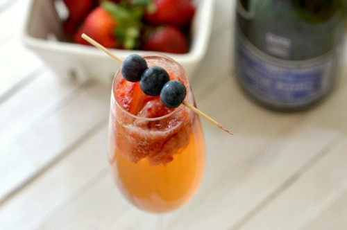 slimming-cocktail-recipes-champagne