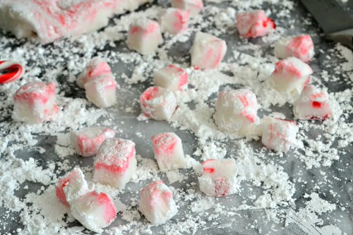Mini peppermint marshmallows