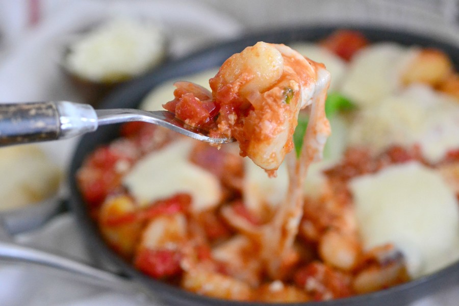 Cheesy One Skillet Gnocchi The Realistic Nutritionist